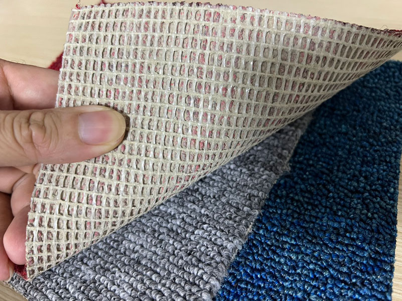 Đế thảm cuộn khổ lớn - kiểu đế lưới Đế thảm cuộn khổ lớn - kiểu đế lưới