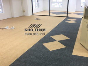 Thảm văn phòng màu vàng